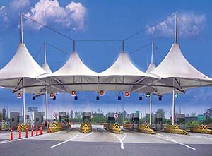 收費(fèi)站膜結(jié)構(gòu)雨棚的優(yōu)點有哪些?