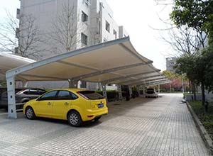 <font color='red'>膜結(jié)構(gòu)車(chē)棚</font>制作有哪些注意事項(xiàng)？