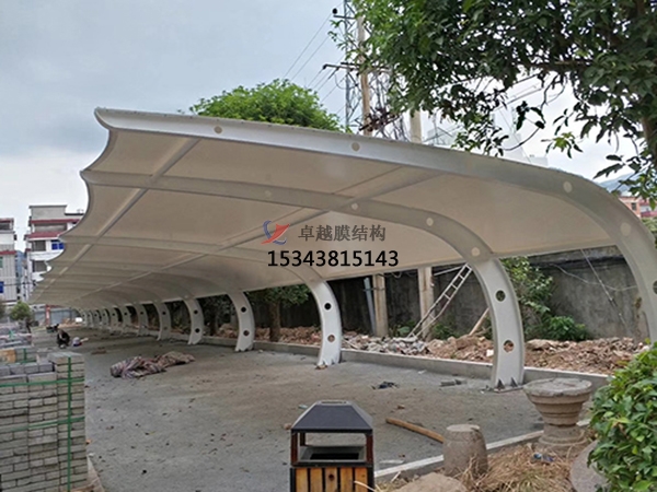 福建龍巖膜結(jié)構充電樁車棚【生產(chǎn)廠家】
