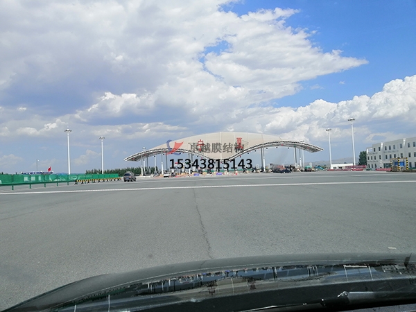 惠州高速收費站雨棚【專業(yè)廠家】景觀遮陽棚/服務區(qū)膜結(jié)構充電站設計公司