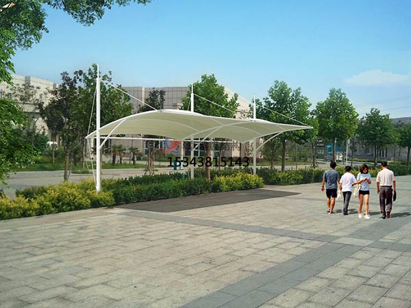 揚州市充電站膜結構遮陽棚【生產(chǎn)銷售】 　　
