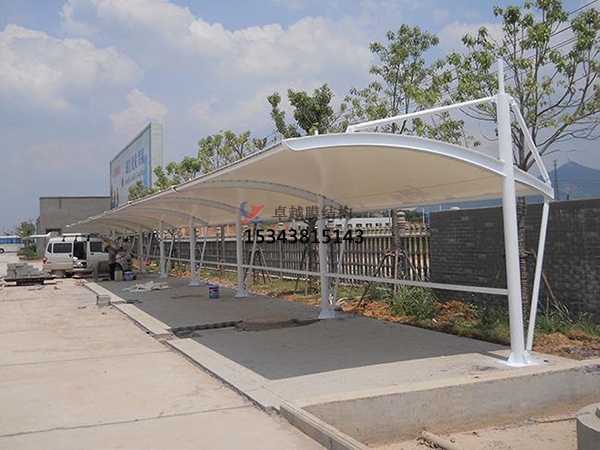 賓縣膜結(jié)構(gòu)【充電站防雨篷】停車棚設計安裝