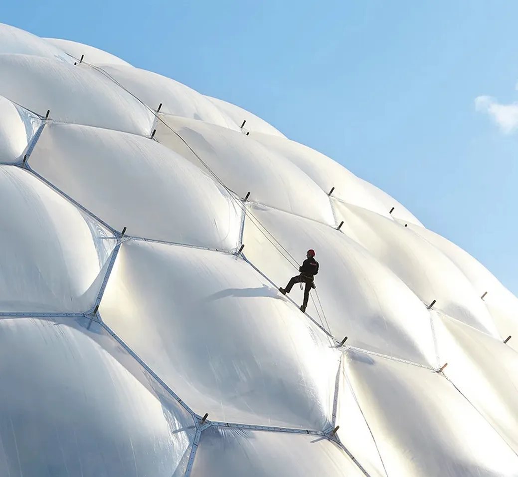 怎么做ETFE膜結(jié)構(gòu)建筑才省錢？