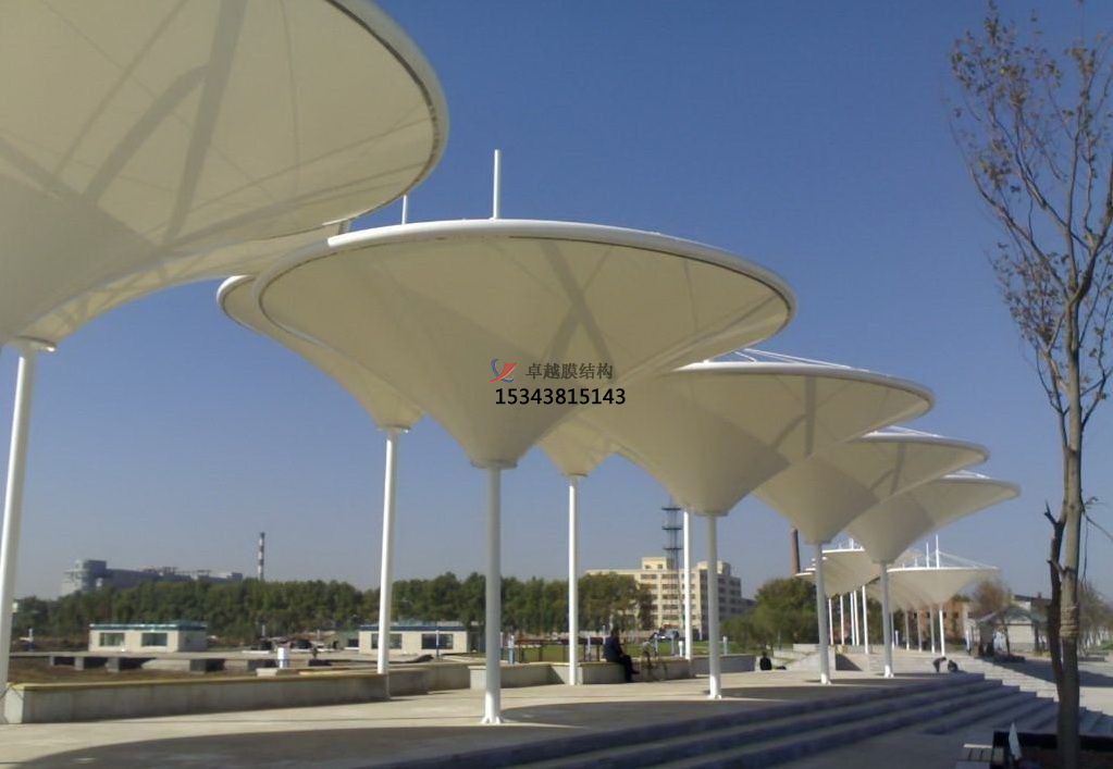 景觀膜結(jié)構(gòu)出現(xiàn)以下問(wèn)題，這正常么？