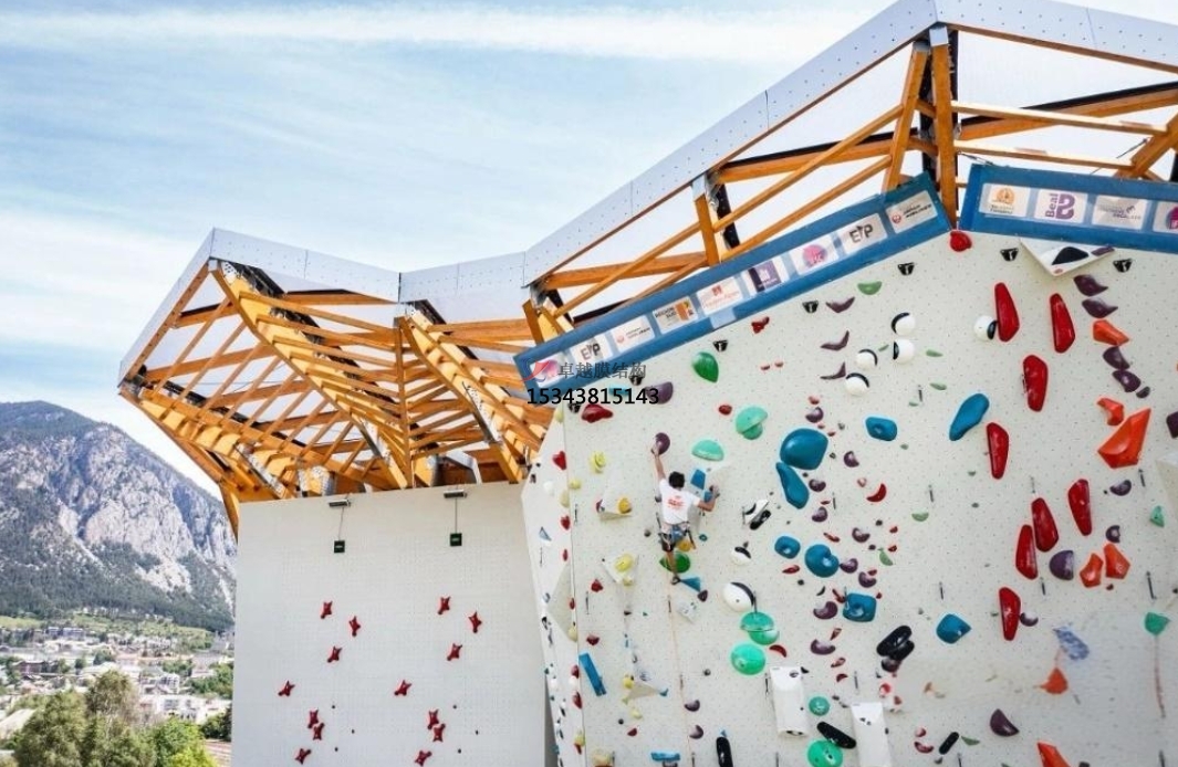 清遠(yuǎn)攀巖墻頂棚膜結(jié)構(gòu)——清遠(yuǎn)膜結(jié)構(gòu)公司專(zhuān)業(yè)廠家