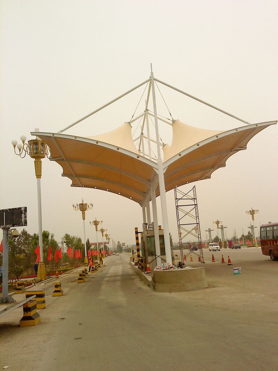 收費(fèi)站膜結(jié)構(gòu)是什么？收費(fèi)站膜結(jié)構(gòu)有哪些優(yōu)勢(shì)？