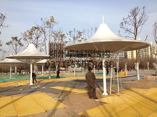 西安張拉膜遮陽棚生產(chǎn)廠家設(shè)計施工【西安鐵道學(xué)校張拉膜遮陽棚】等項(xiàng)目