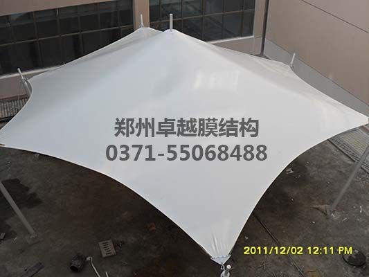 咸陽張拉膜籃球場遮陽棚生產(chǎn)廠家設(shè)計施工【咸陽師范學(xué)院張拉膜籃球場遮陽棚】等項(xiàng)目