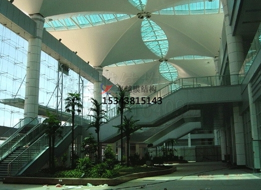 安康張拉膜籃球場遮陽棚生產(chǎn)廠家設(shè)計施工【安康學(xué)院張拉膜籃球場遮陽棚】等項(xiàng)目